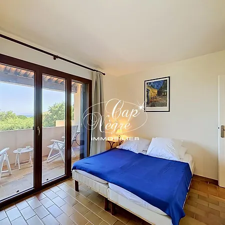 Mazet T2 Avec Balcon 4 Pers Résidence Hubac Bleu à Cavalière Appartement