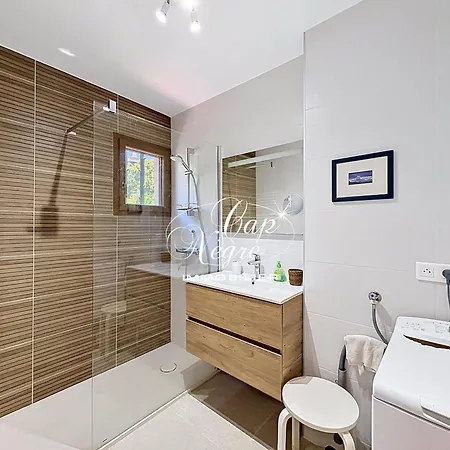 Mazet T2 Avec Balcon 4 Pers Résidence Hubac Bleu à Cavalière Appartement Le Lavandou